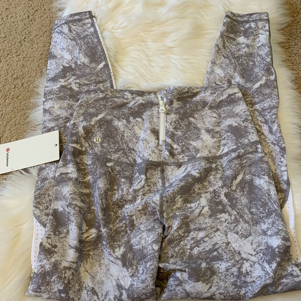 Beach break paddle tight lululemon size 10 marble - Picture 5 of 8